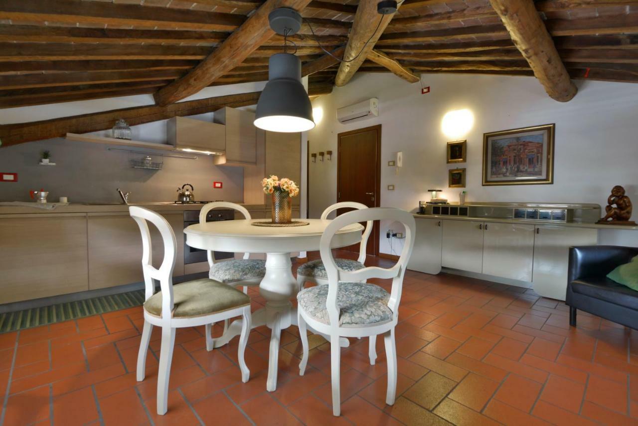 Charme Con Parcheggio Apartment Lucca Luaran gambar